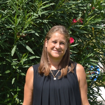 Lorena Camino - Customer Care Agent at Marbella Luxury Homes